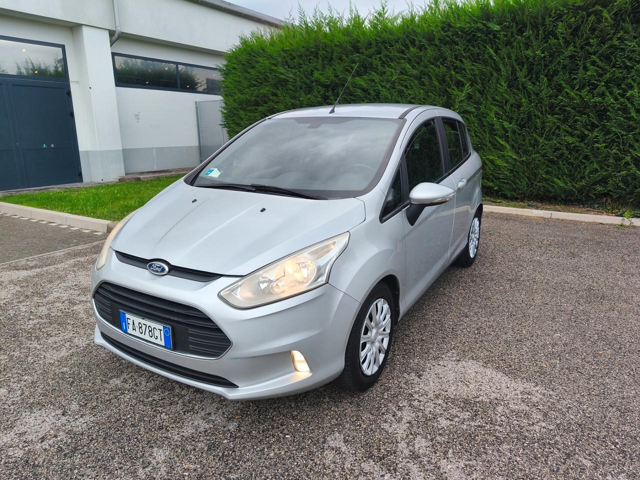Ford B-Max 1.0 BENZINA NEOPATENTATI GARAN.