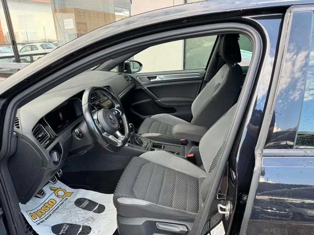 Volkswagen Golf 1.5 TSI ACT 5p. Sport R-line