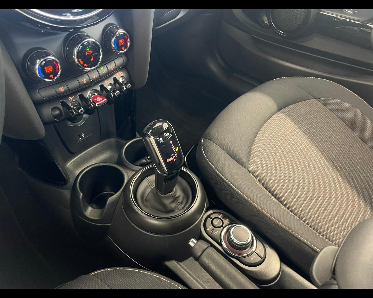 MINI Mini 4ª serie (F56) - Mini 1.5 Cooper Classic