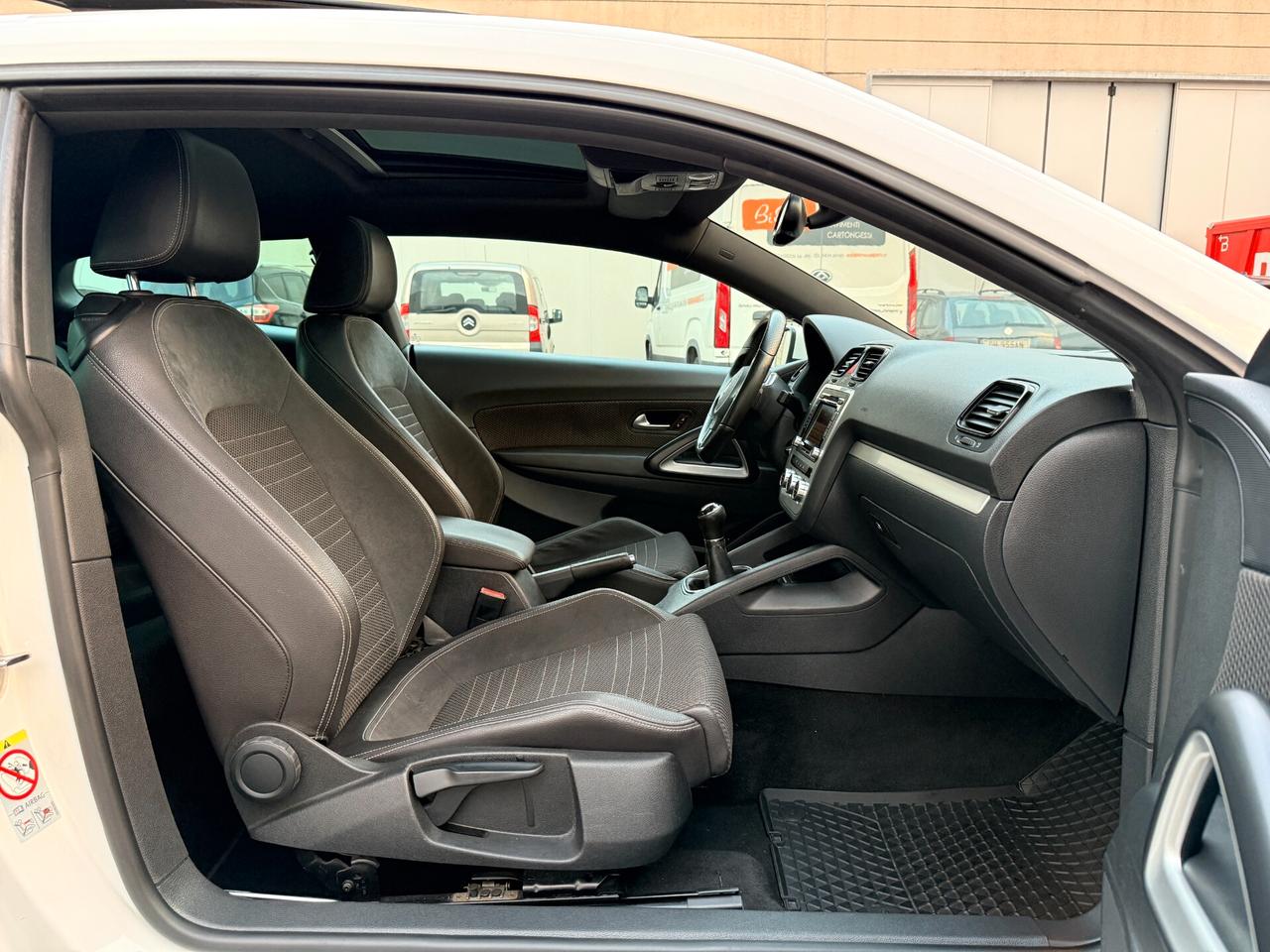 Volkswagen Scirocco VW 1.4 TSI 122 CV FULL