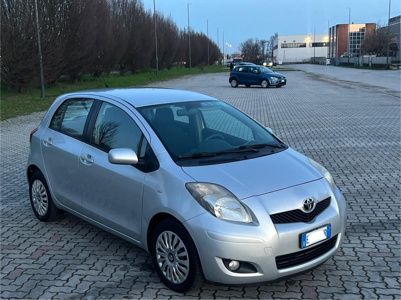 Toyota Yaris 1.4 D-4D DPF 5 porte