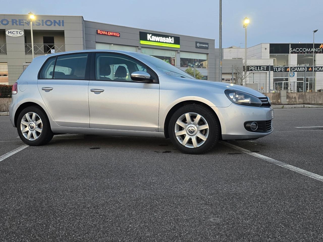 Volkswagen Golf 2.0 TDI 140CV DPF 5p. Highline