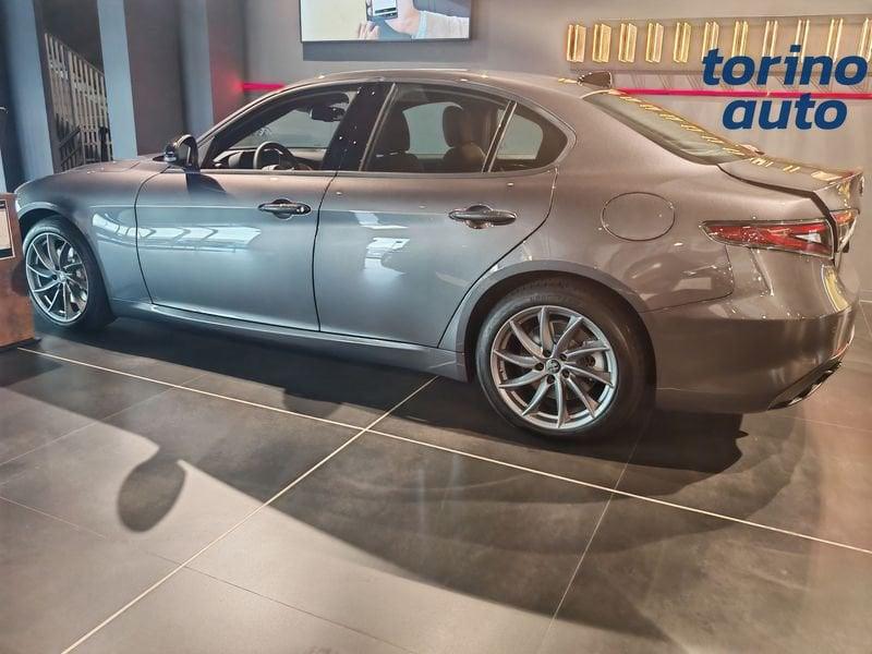 Alfa Romeo Giulia 2.2 TD 160cv Sprint AT8