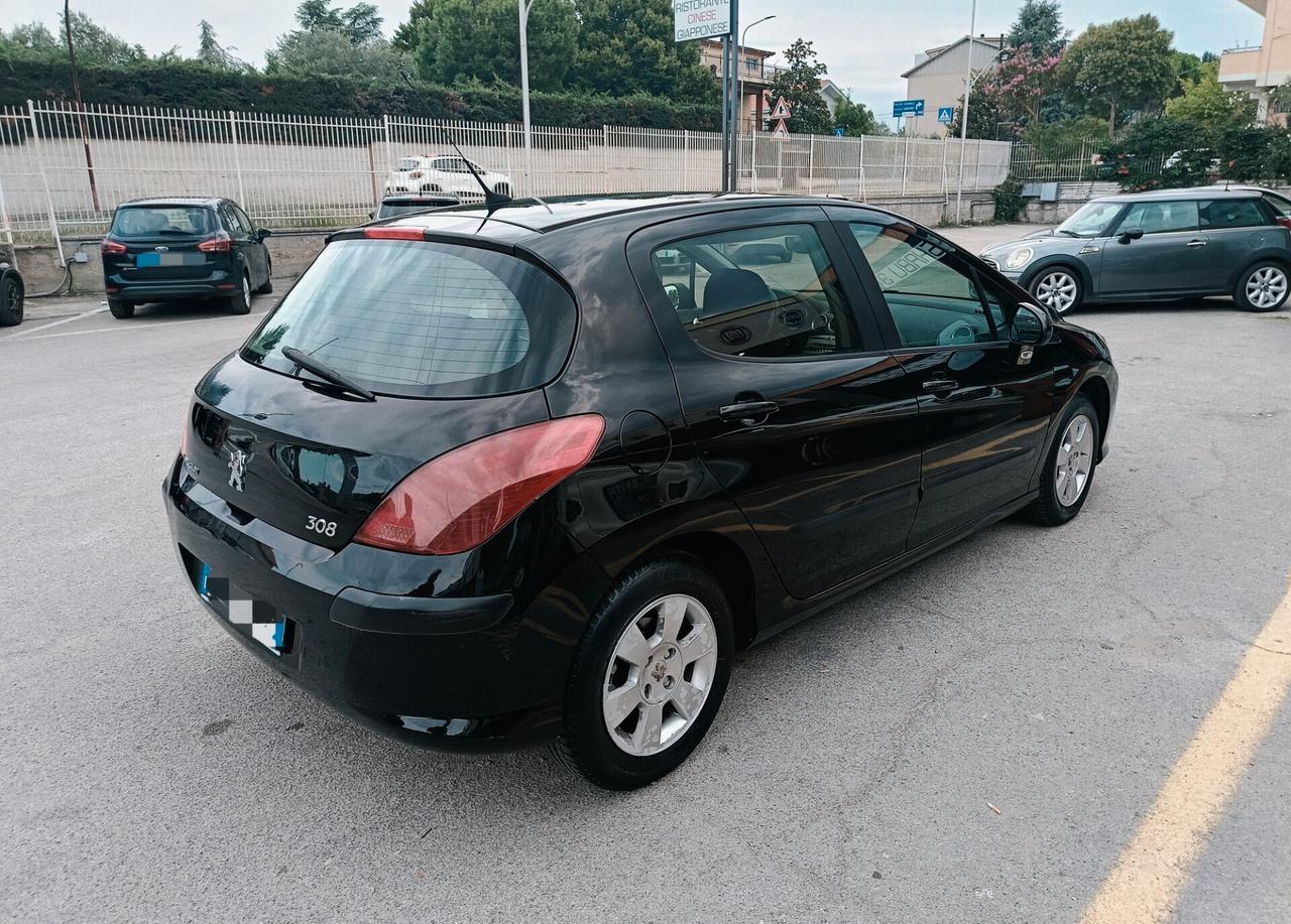 Peugeot 308 1.6 HDi 90CV 5p. Tecno