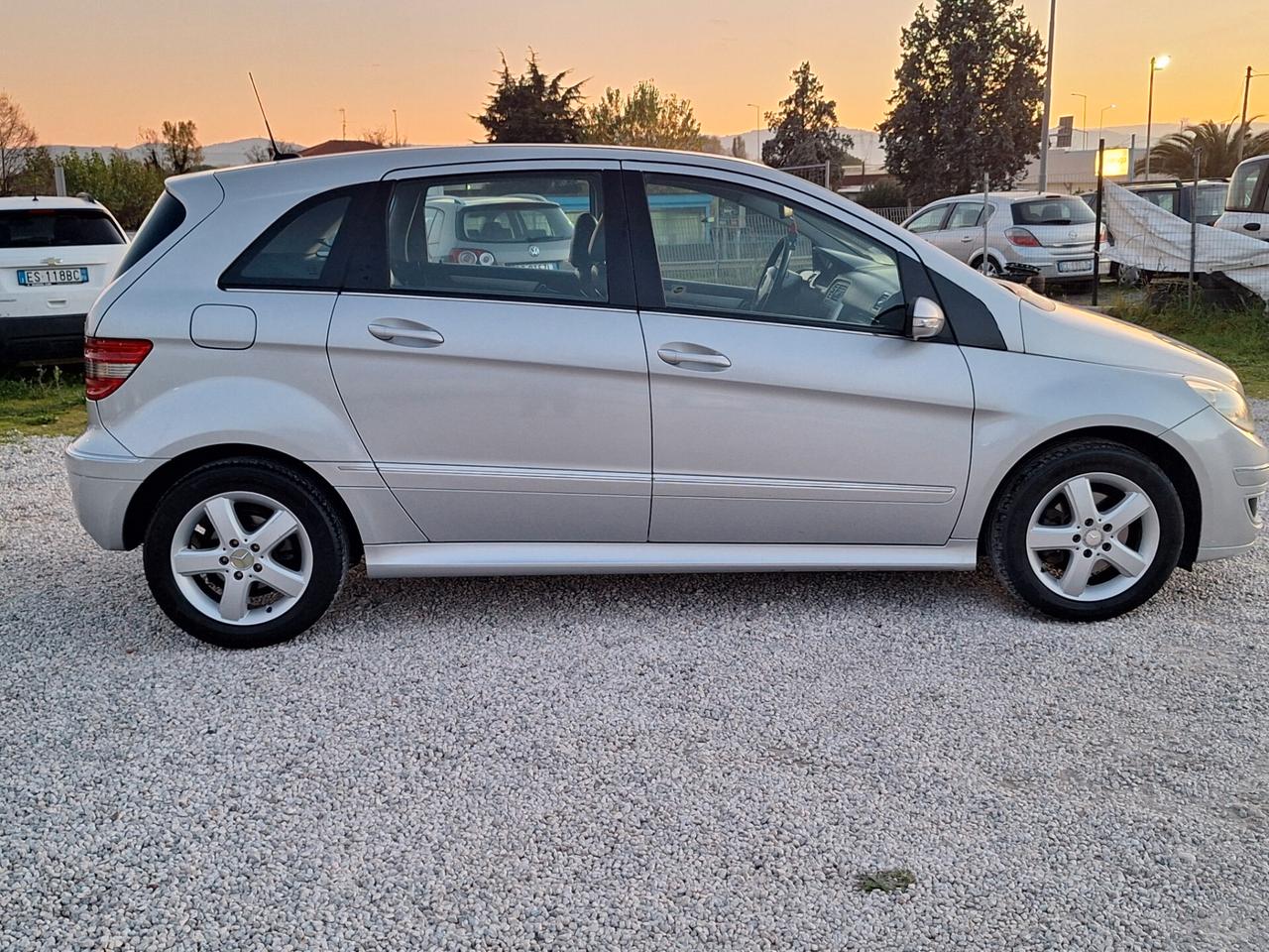 Mercedes-benz B 200 CDI Sport NEOPATENTATI PELLE TEL BLUETOOTH