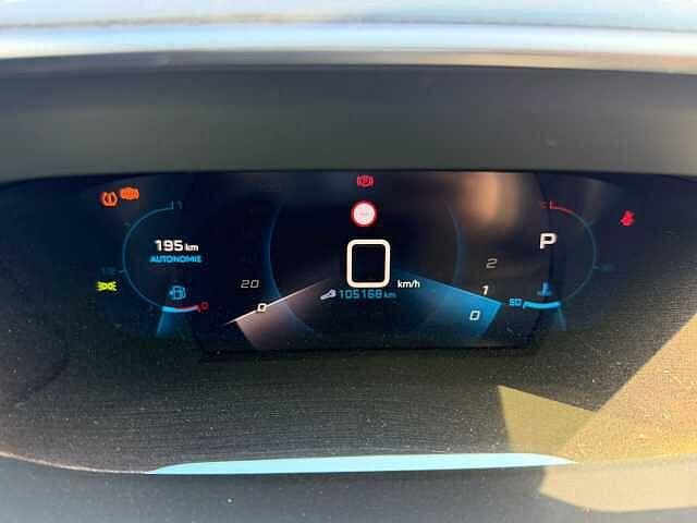 Peugeot 2008 BlueHDi 130 S&S EAT8 Allure Pack