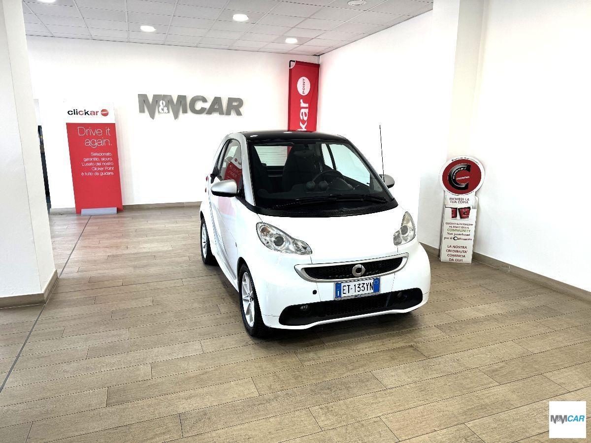 SMART - Fortwo - 1000 52 kW MHD coupé passion