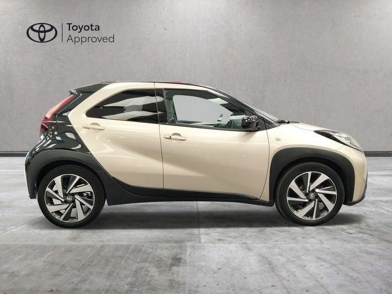 Toyota Aygo X 1.0B (72 CV) Lounge S-CVT