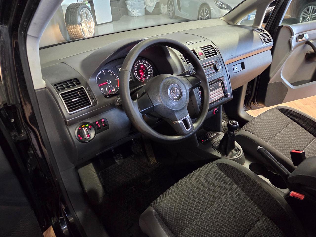 Volkswagen Touran 1.6 tdi Trendline