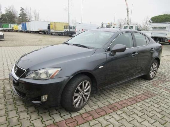Lexus IS 220d IS 220d 2.2 Luxury