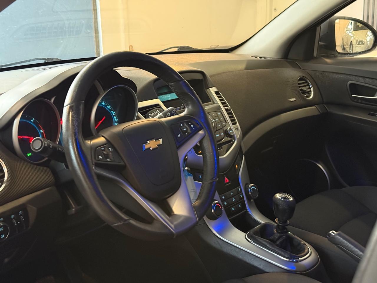 Chevrolet Cruze 1.7 Diesel 2013