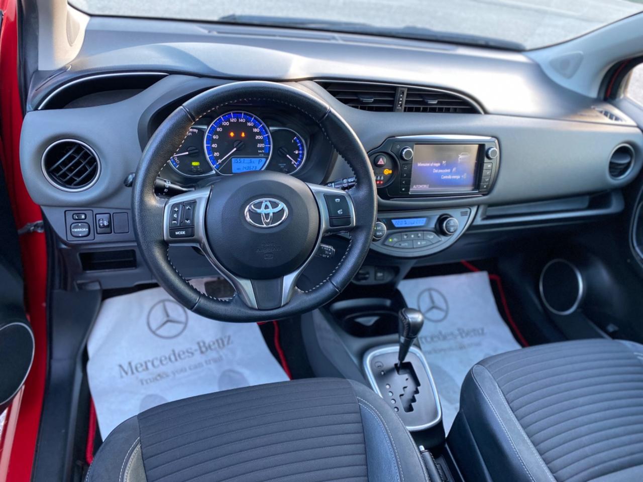 Toyota Yaris 1.5 Hybrid 5 porte Lounge