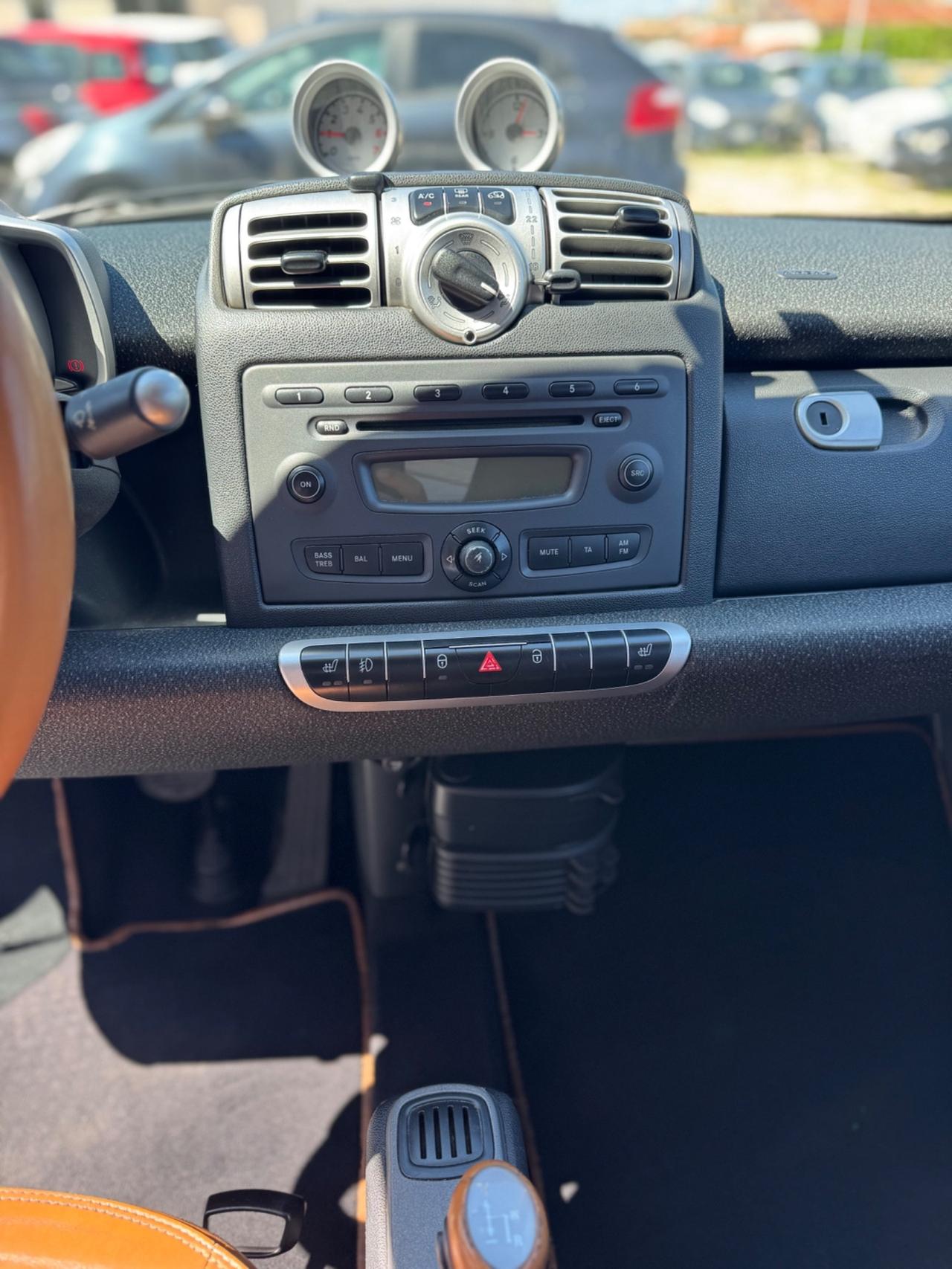Smart ForTwo 1000 52 kW coupé limited two