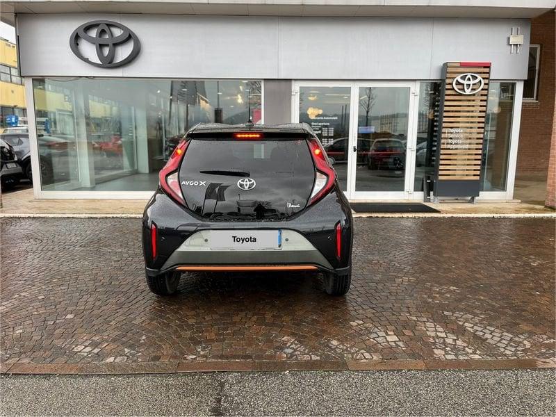 Toyota Aygo Connect 1.0 VVT-i 72 CV 5 porte x-clusiv