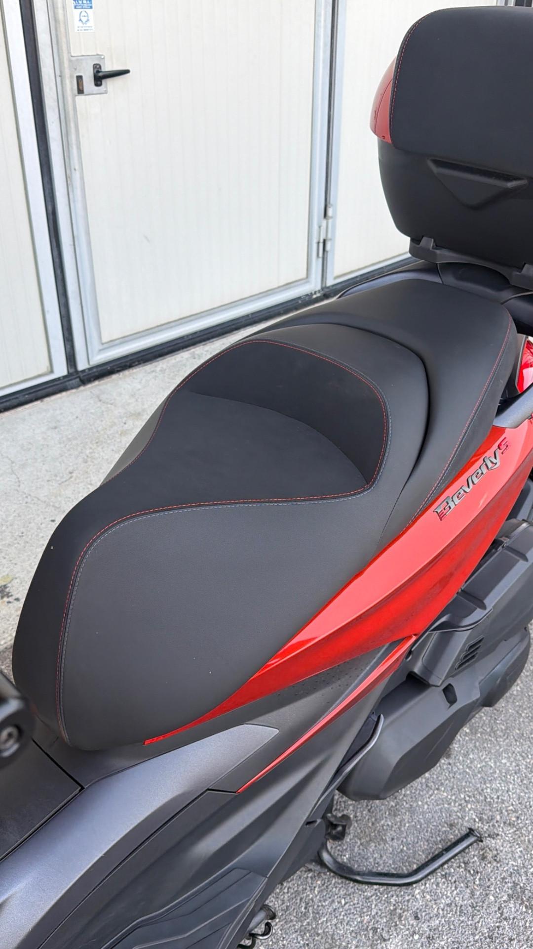 Piaggio Beverly 400 S