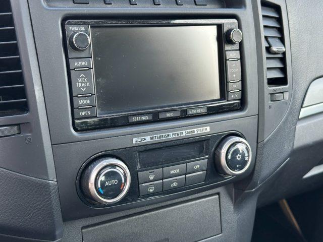 MITSUBISHI Pajero 3.2 DI-D 16V aut. 3p. Instyle DPF