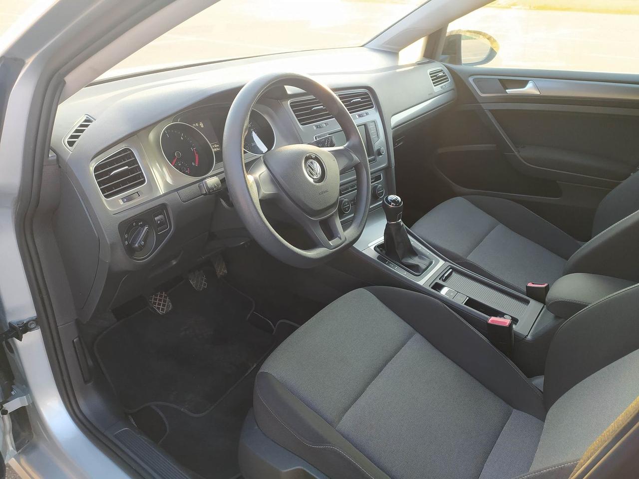 Volkswagen Golf Trendline 1.6 TDI 90CV BlueM #9571