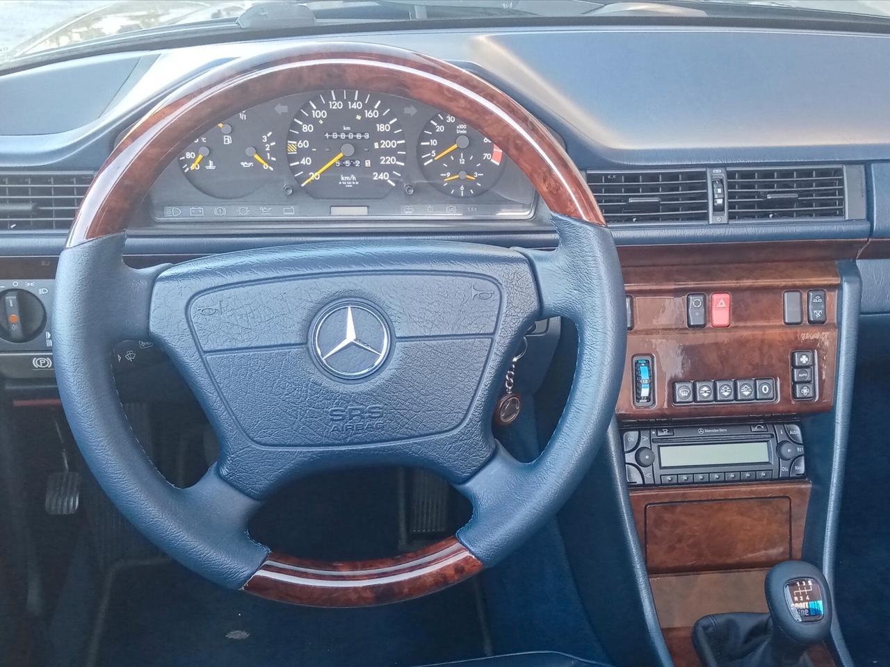 Mercedes-benz E 200 Cabriolet-1995