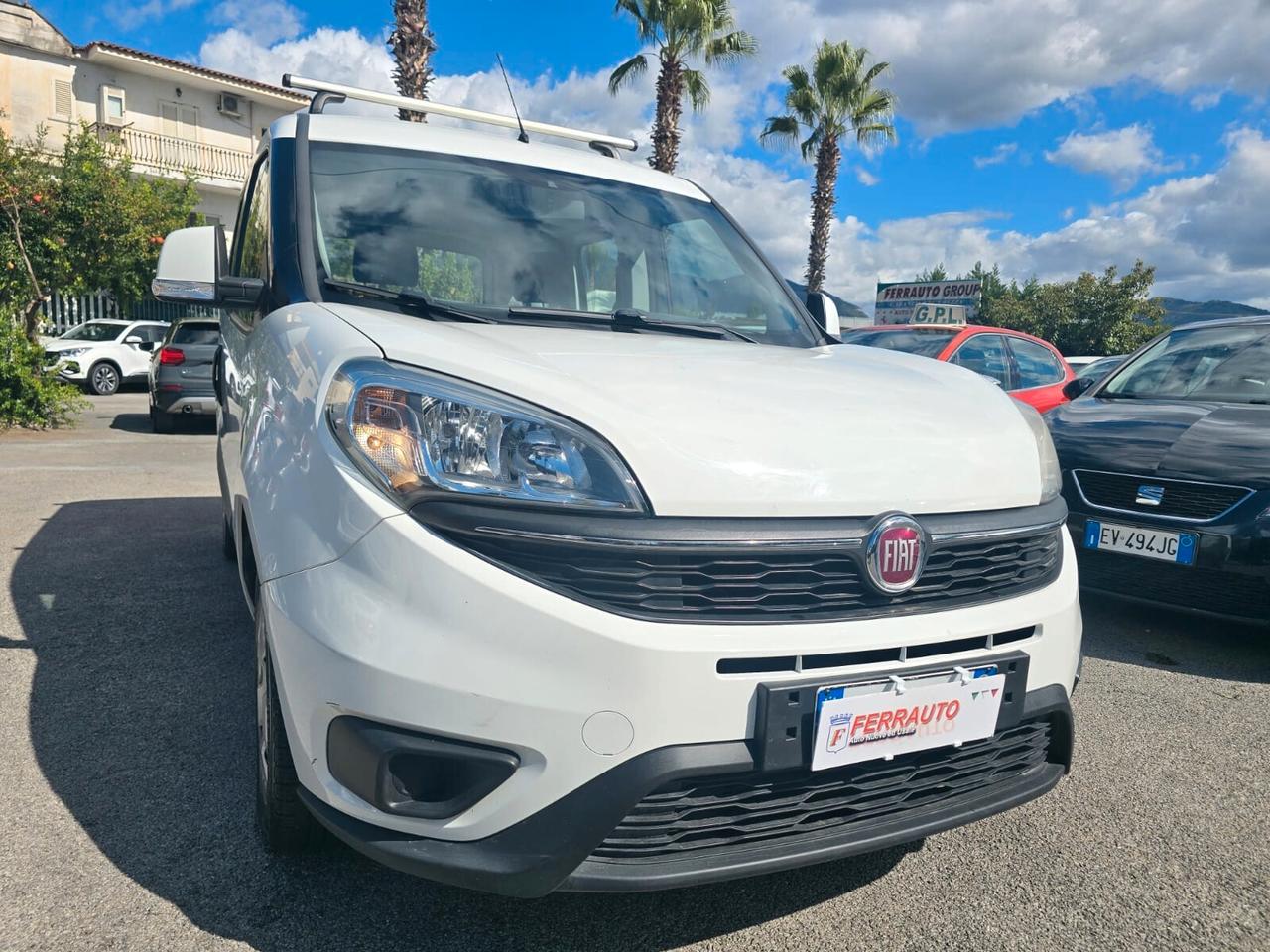 Fiat Doblo 1.6MJET COMI 5 POSTI GANCIO TRAINO