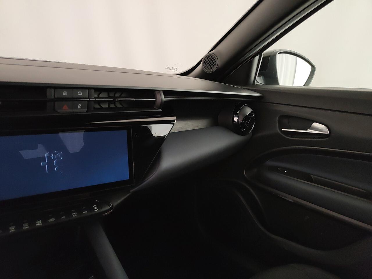 Alfa Romeo Junior 1.2 136 CV Hybrid eDCT6