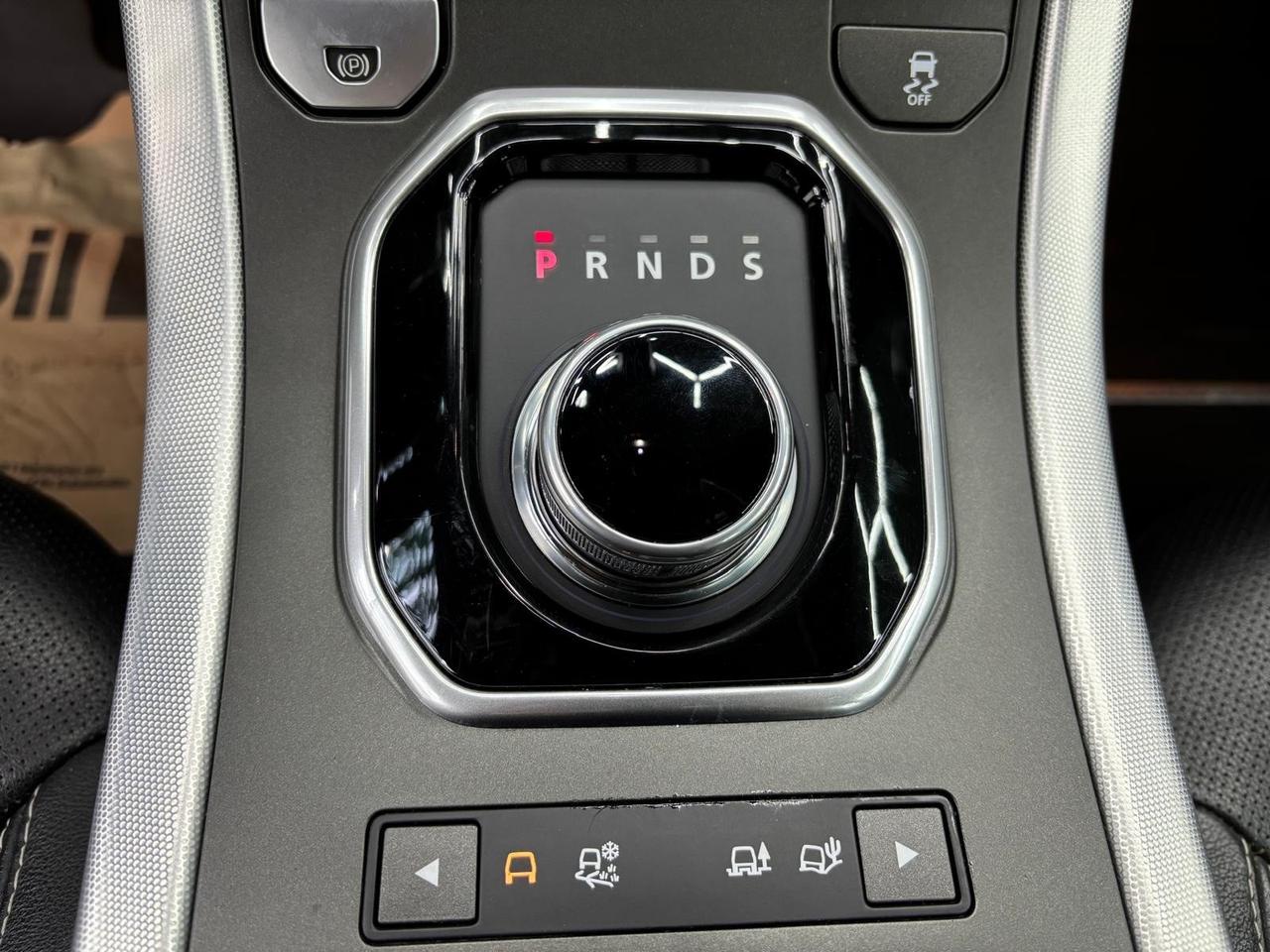 Land Rover Range Evoque 2.2 Sd4 5p. Pure Tech Pack