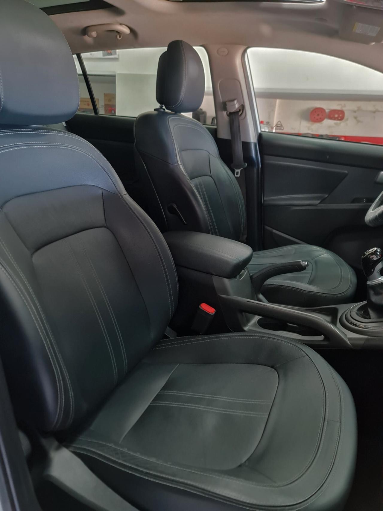 Kia Sportage 1.7 CRDI VGT 2WD *Tetto*Gancio*Pedane