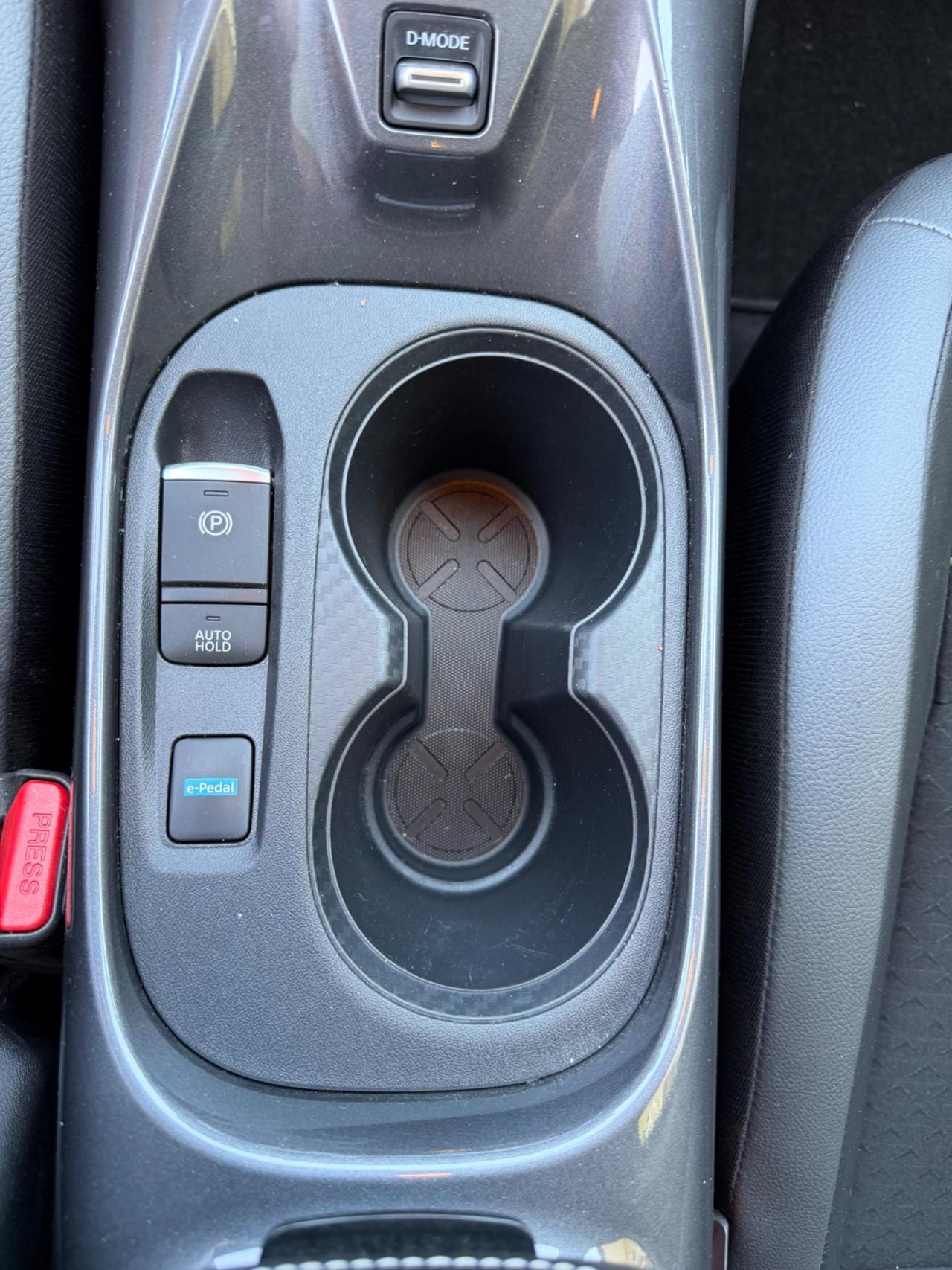 Nissan Juke 1.6 HEV N-Connecta