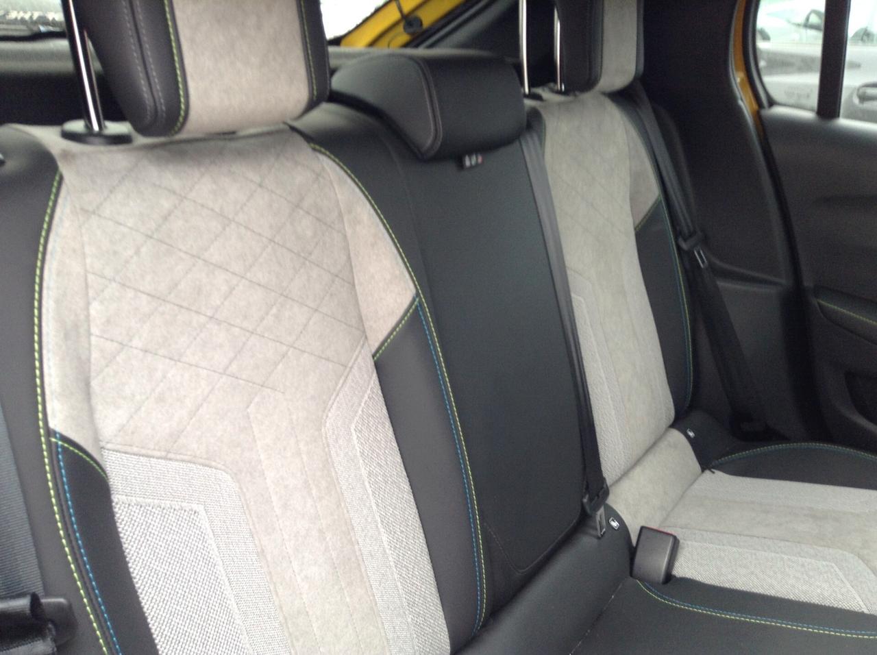 Peugeot 208 PureTech 100 Stop&Start GT Line, BELLISSIMA, PARI AL NUOVO, UNIPRO', TAGLIANDI PEUGEOT, FULL FULL!! NEOPATENTATI OK