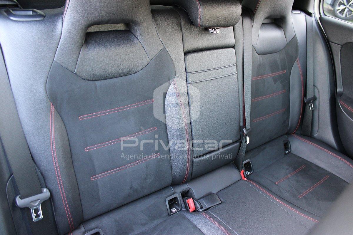 MERCEDES A 180 d Automatic Premium