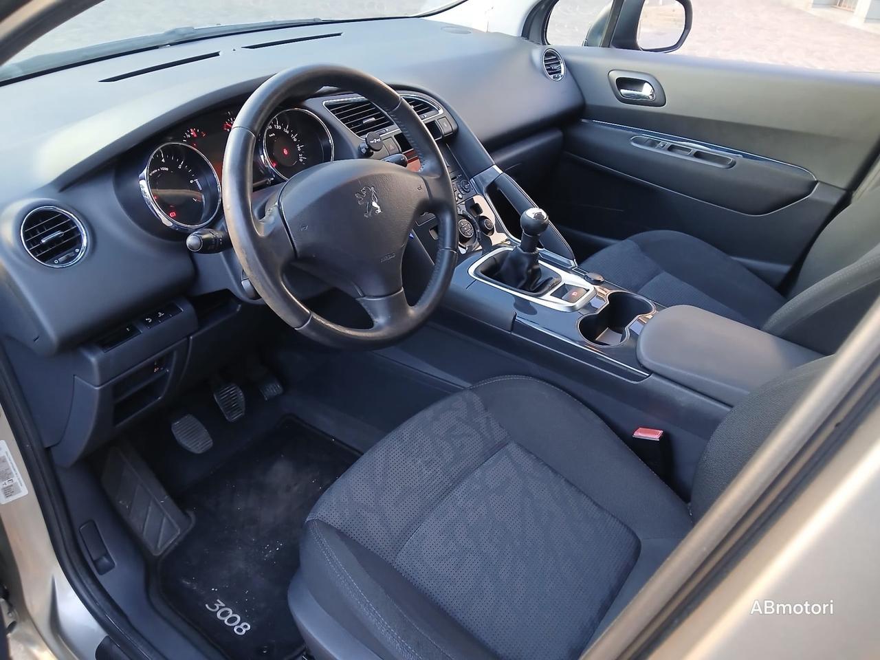 Peugeot 3008 1.6 THP 156CV Outdoor