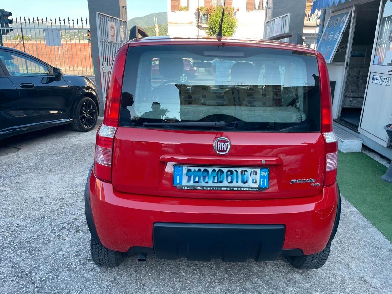 Fiat Panda 1.3 MJT 16V 4x4 Monster