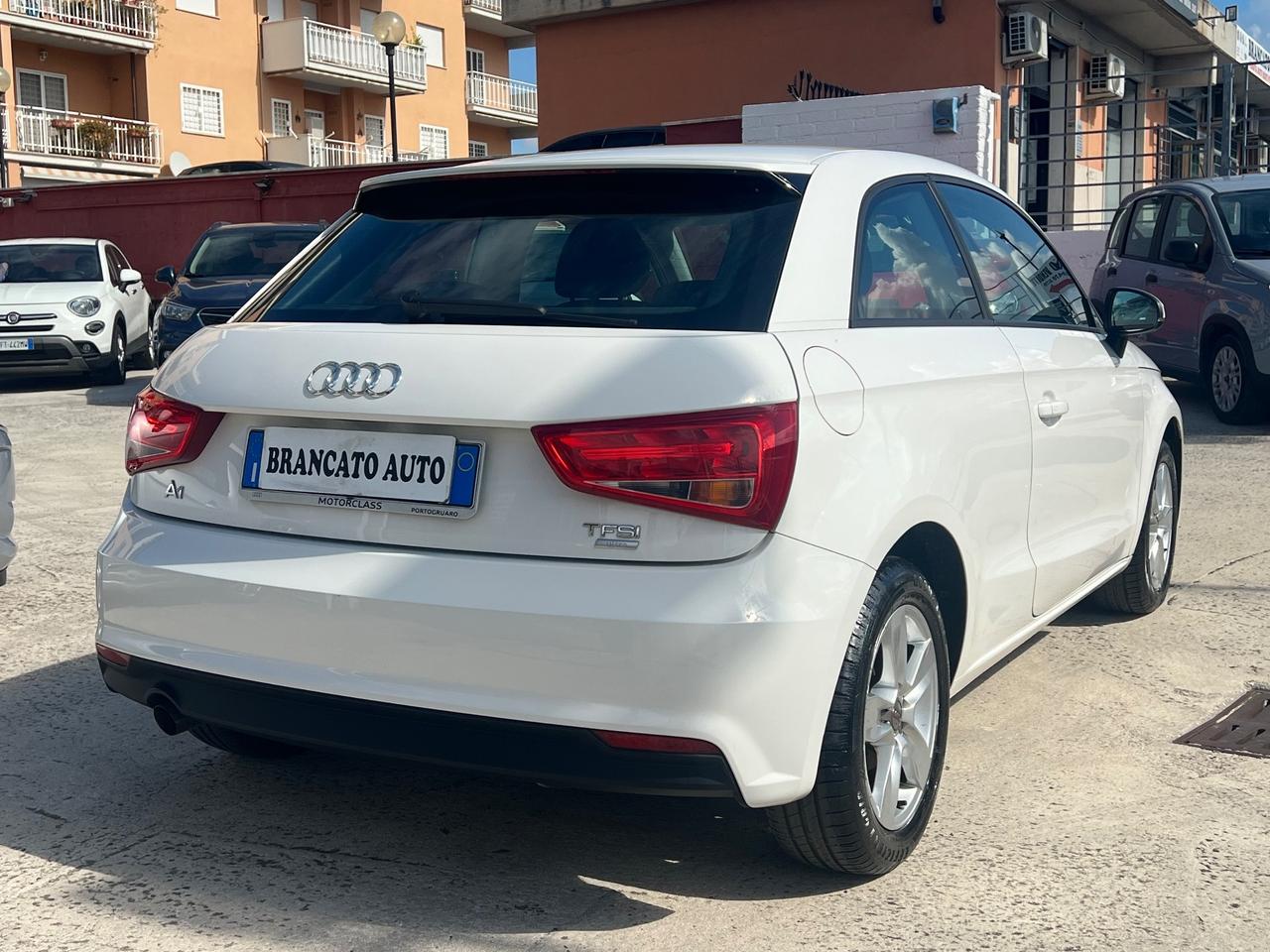 Audi A1 1.0 TFSI ultra Metal plus
