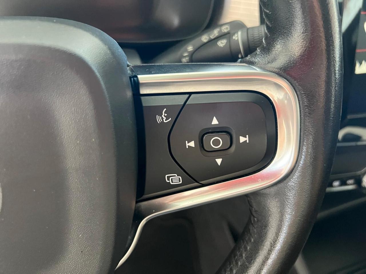 Volvo XC40 D4 AWD Geartronic R-design