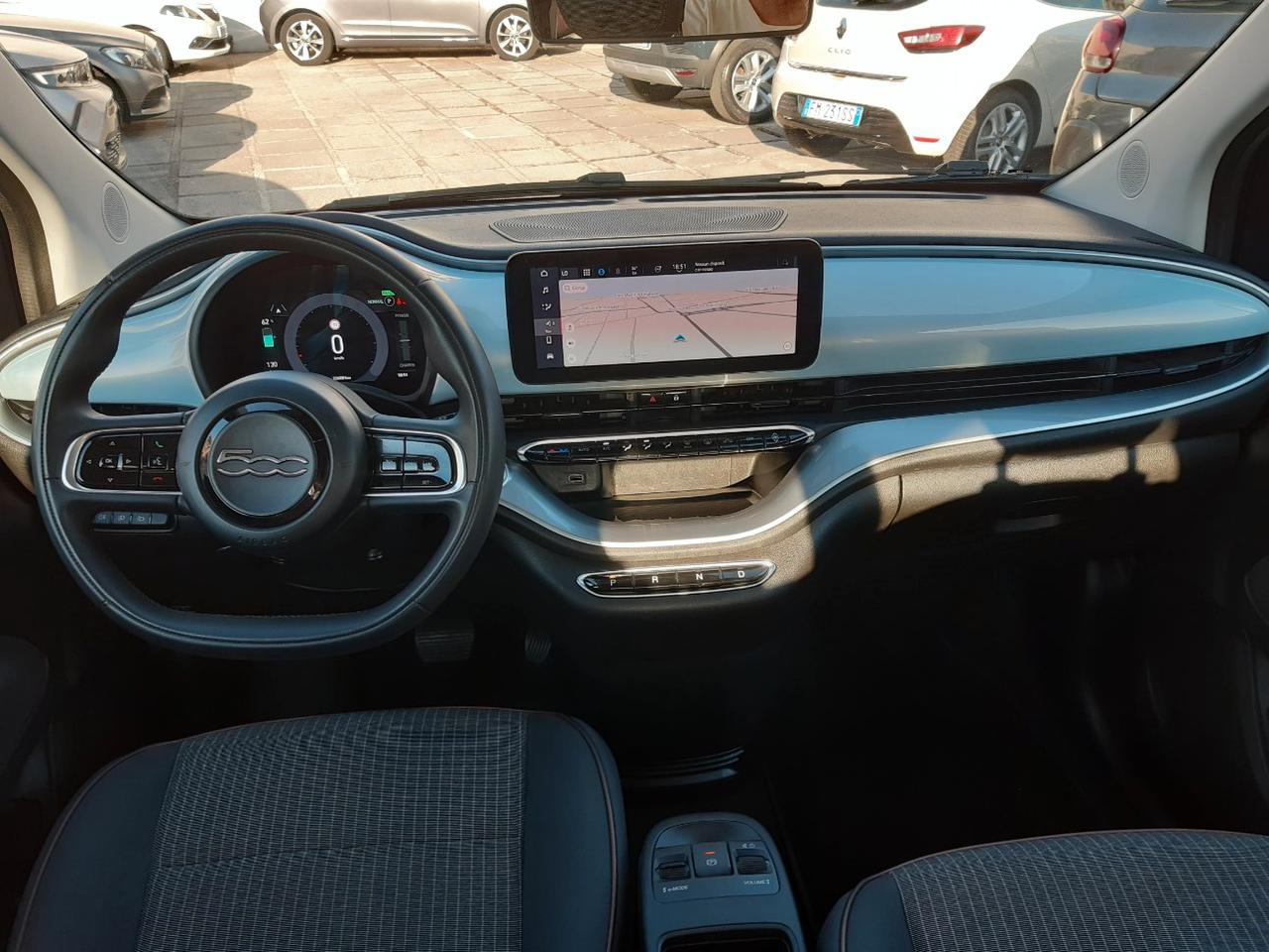 Fiat 500e 42 kWh La Prima