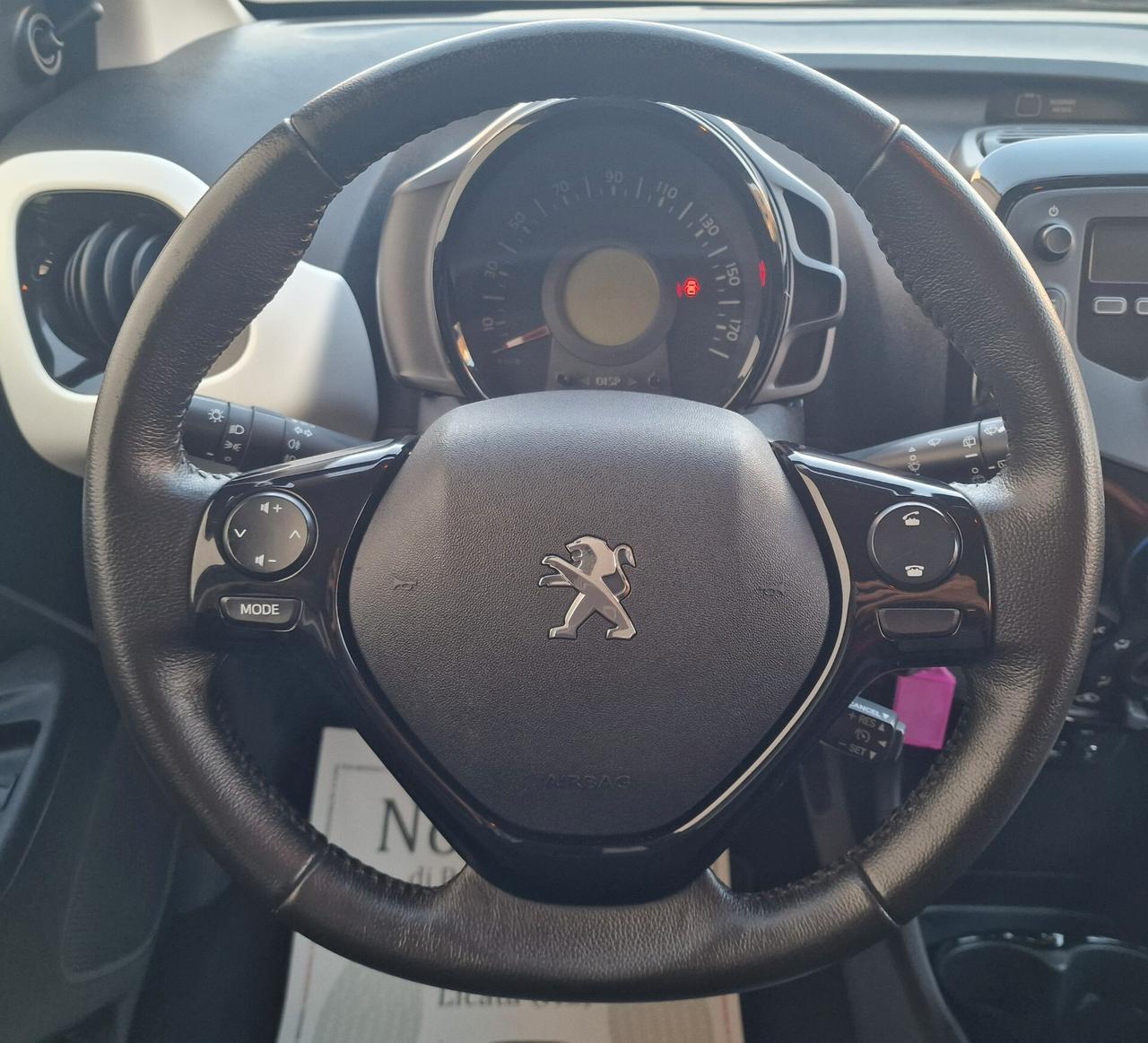 Peugeot 108 Style 1.0 VTi benzina 70cv