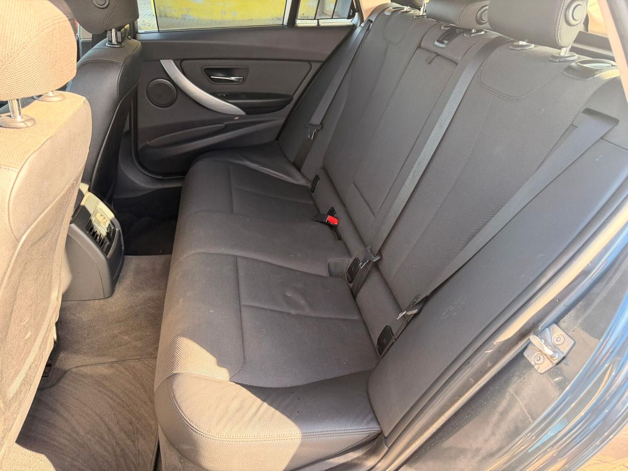 Bmw 320 320d xDrive Touring Modern