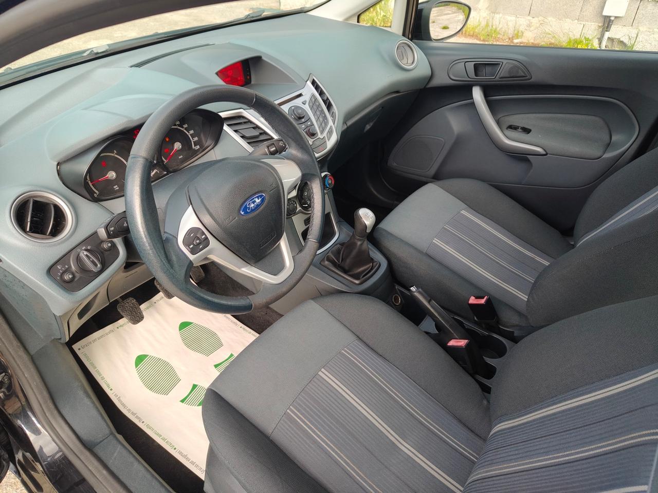 Ford Fiesta 1.4 TDCi 5p. TUTTO INCLUSO