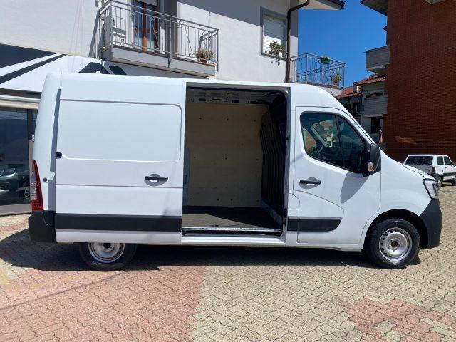 RENAULT Master 3,5T 2.3 dCi 135CV L2H2 Furgone + IVA