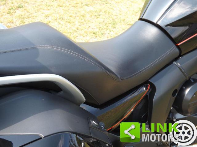 BMW K 1600 B Gran America bugger di lusso per lunghi viaggi