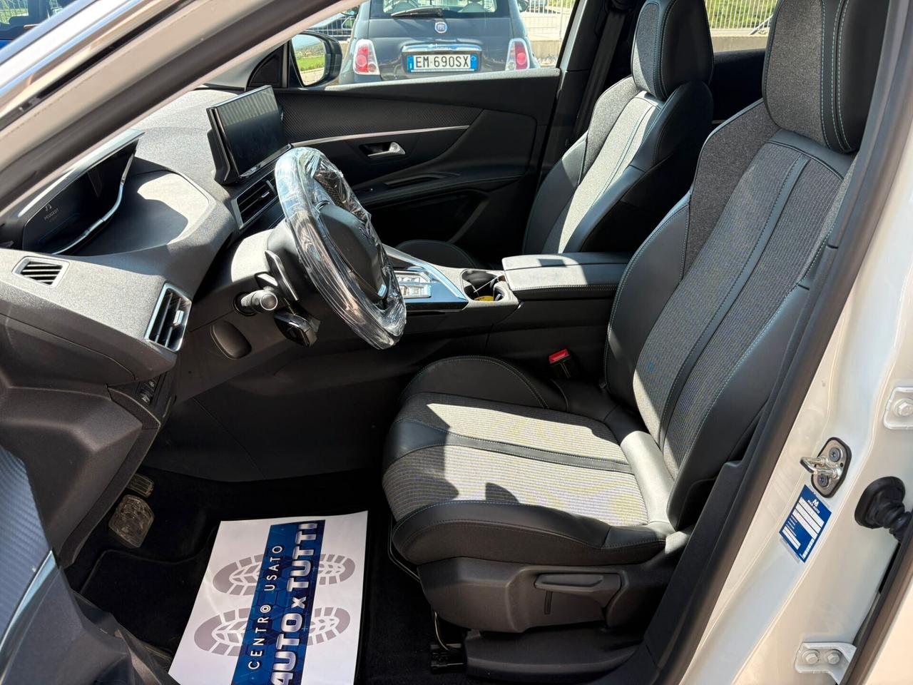 Peugeot 3008 BlueHDi 130 S&S EAT8 Active Pack