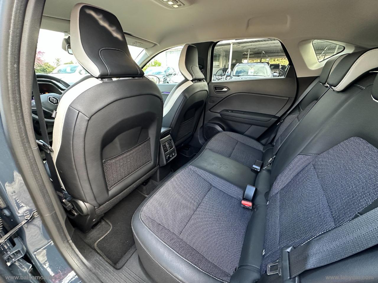 RENAULT Captur TCe 12V 90 CV Intens