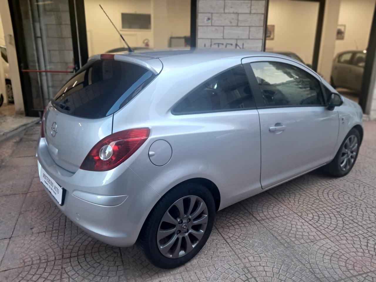 Opel Corsa 1.2 85CV 3 porte GPL-TECH Club-Euro4490