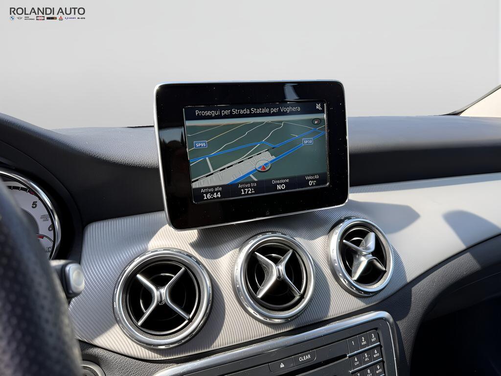 Mercedes GLA 220 220 D Sport 4Matic 7G-DCT
