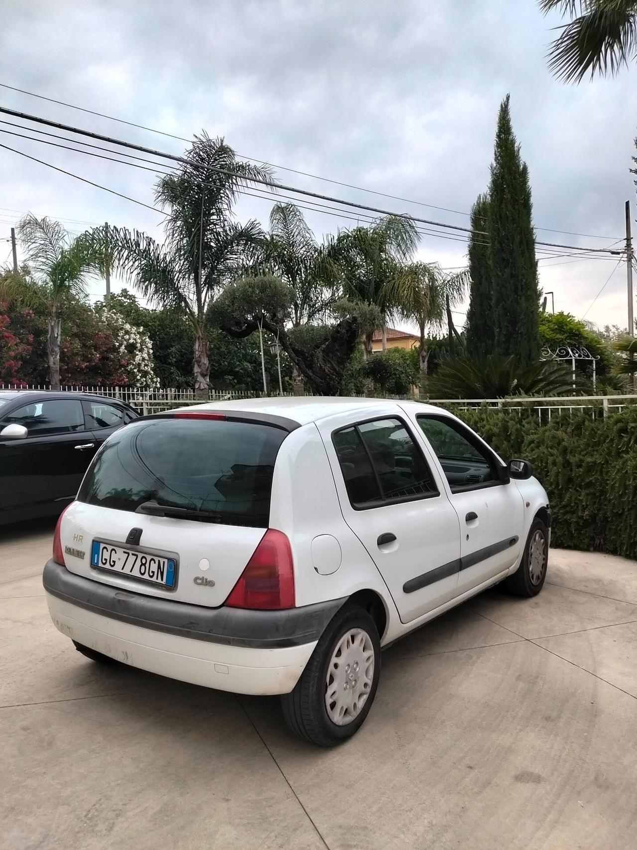 Renault Clio 1.2 cat 5 porte RT