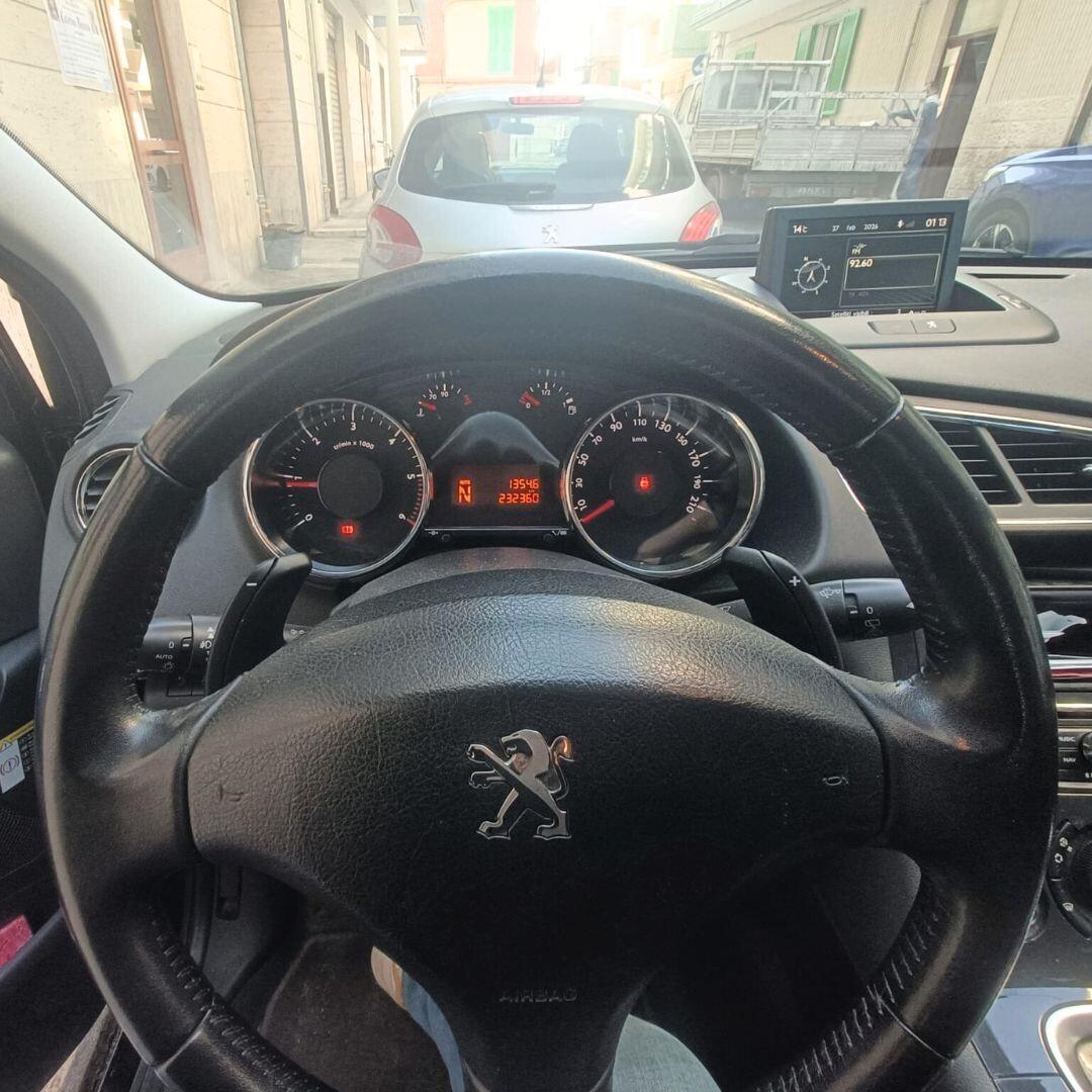 Peugeot 3008 1.6 HDi CAMBIO AUTOMATICO