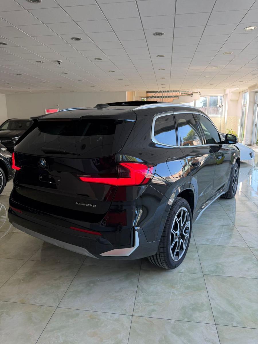 BMW - X1 - xDrive 23d xLine