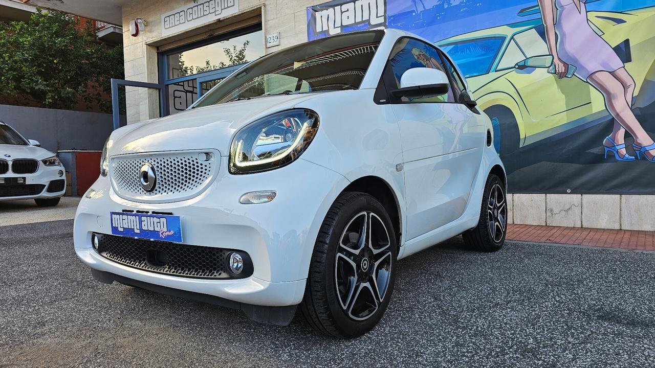 Smart ForTwo 90 0.9 Turbo twinamic Passion UNIPRO CERCHI 16 NAV ANDROID