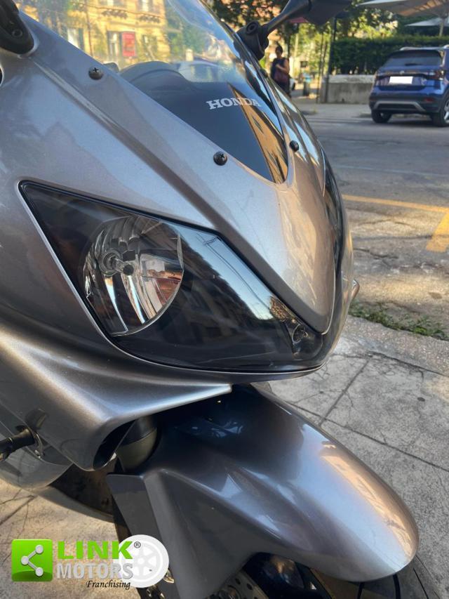 HONDA CBR 600 F Standard