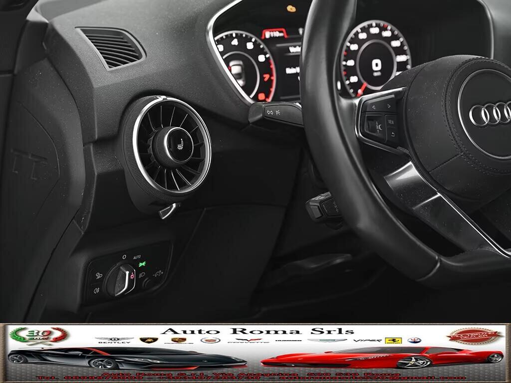 Audi TT Coupe 40 TFSI S-LINE