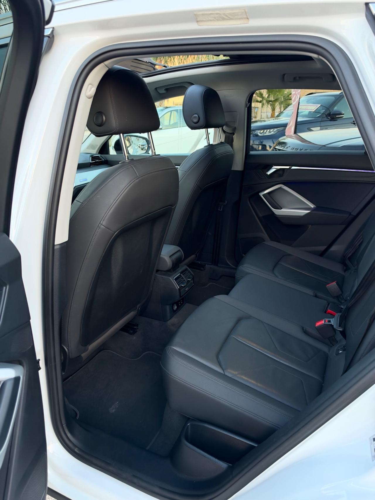 Audi Q3 35 TDI quattro Advanced